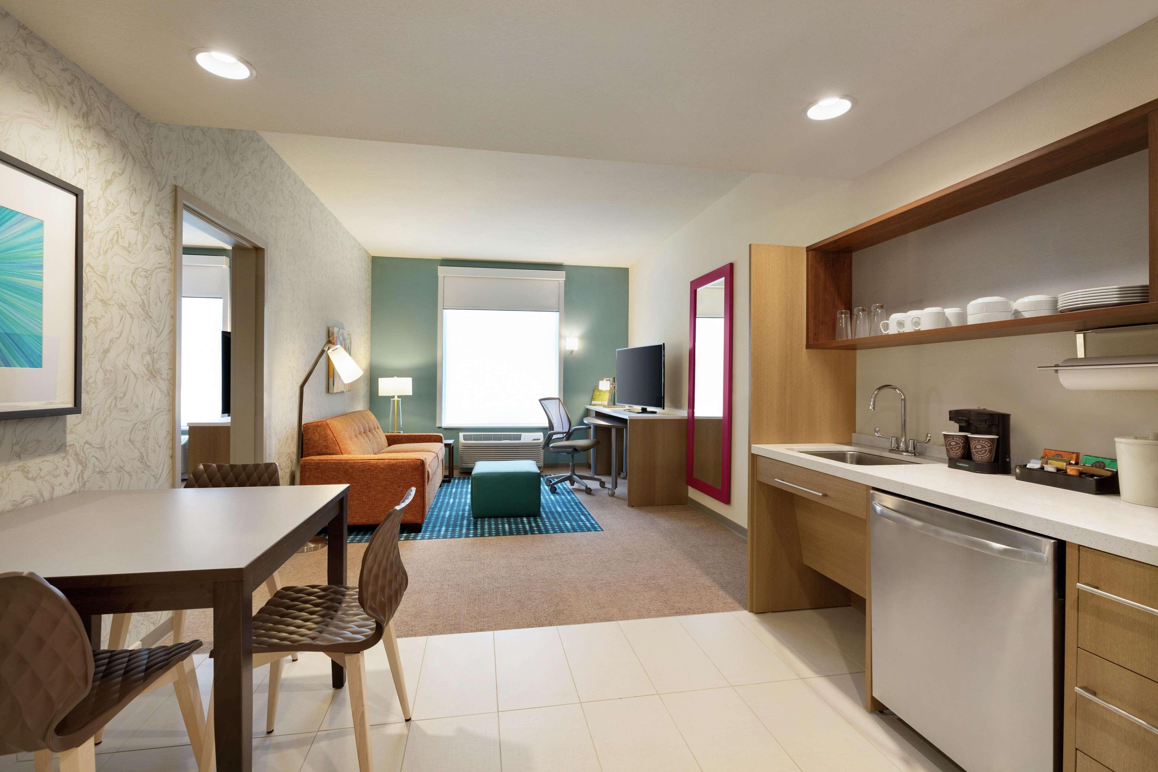 Home2 Suites By Hilton Frederick Exterior foto